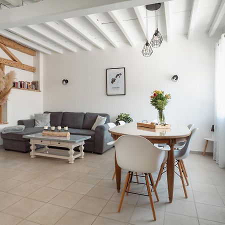 Dosches La Maison Des Delices מראה חיצוני תמונה